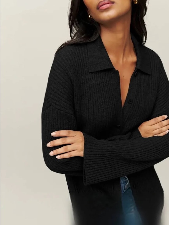 Reformation Sweaters - Reformation Black Fantino Collared Cardigan